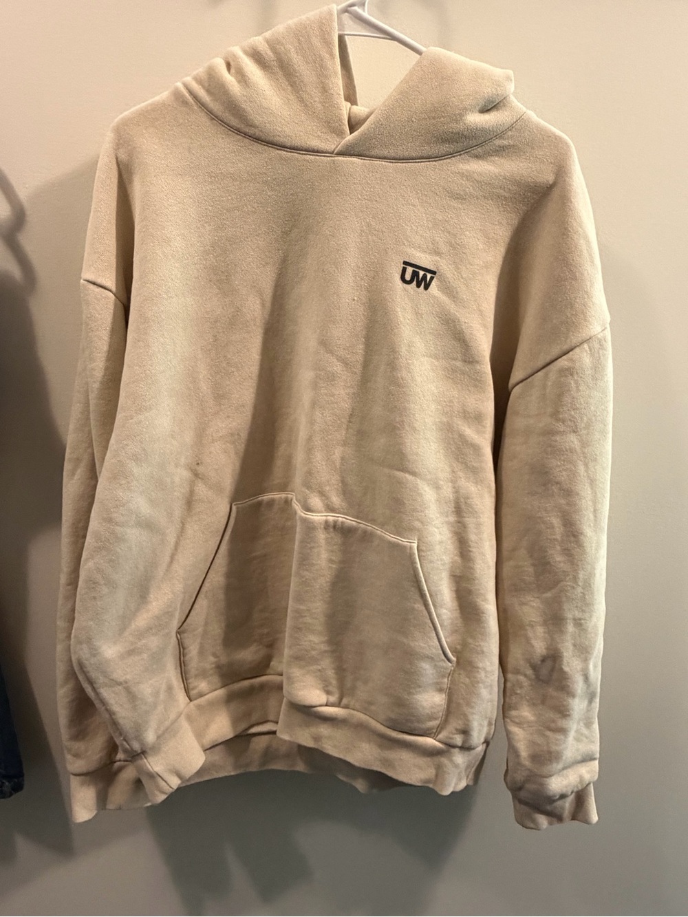 UW Logo Cream Hooded Sweatshirt
